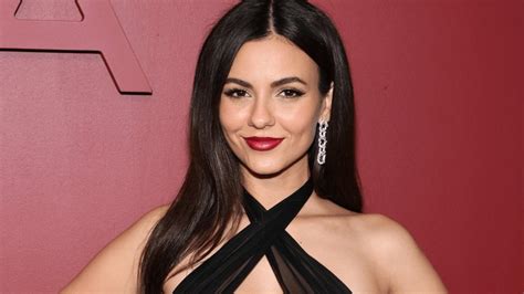 Victoria Justice Says Filming Her First Sex Scene Was ...